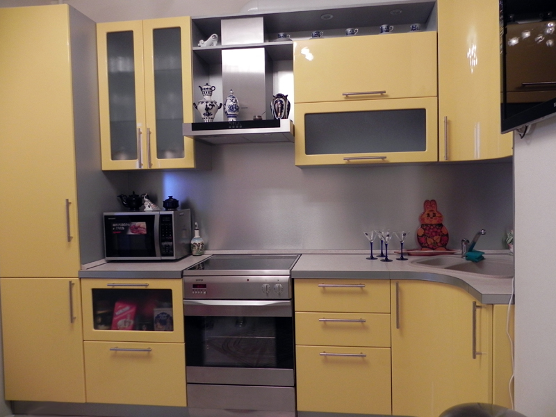 Фото 1 Кухонный гарнитур Космея. Гарнитур для маленькой кухни под ключ | Кухни на заказ на кухникирова.рф